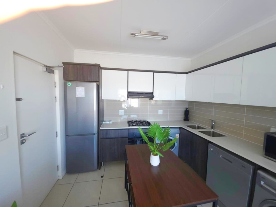 To Let 1 Bedroom Property for Rent in Sandown Western Cape